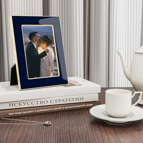 Fun Memories 5x7 Frame - Navy Blue with Gold Edges