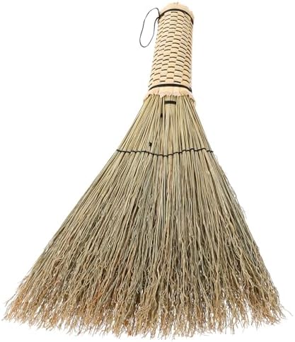 Homoyoyo Mini Straw Broom for Home Cleaning 1